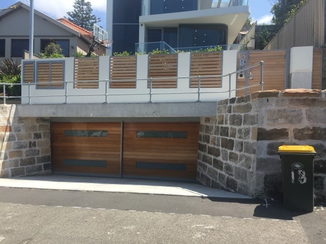 Space-Saving Bi Fold Gates for Residential Driveways